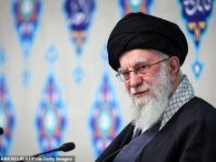 Los medios israelíes dicen que hay «indicios crecientes» de que el líder supremo iraní Ali Khamenei fue asesinado en un ataque estadounidense e israelí.