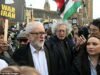 Jeremy Corbyn se une a cientos de manifestantes pro-Irán en Londres con pancartas de ayatolá para exigir el fin de las «guerras de Trump»