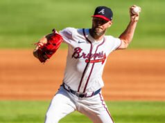 Chris Sale, de los Bravos, no tiene planes de utilizar el sistema ABS: «No soy un árbitro. Es su trabajo.