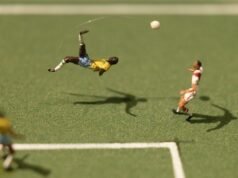 “Fútbol Is Life” en el LACMA: pequeños momentos mundialistas llenos de fantasía