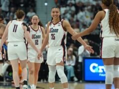 UConn y UCLA lideran la revelación temprana de las 16 mejores cabezas de serie femeninas de la NCAA