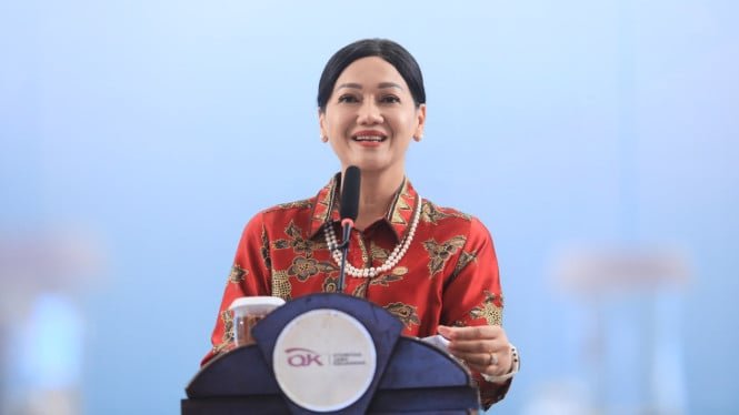 1771477105_68509a9074dda-dewan-komisioner-ojk-friderica-widyasari-dewi_665_374.jpeg
