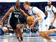 La camiseta que Cooper Flagg usó en su debut en la NBA se vende por 1 millón de dólares