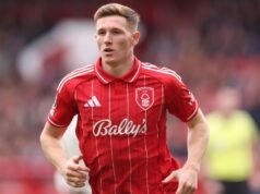 Rumores de transferencia, noticias: Man City y Man United reemplazan a Anderson