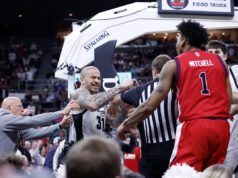 Big East suspende a Duncan Powell de Providence por 2 juegos más después de provocar una pelea masiva contra St. John’s