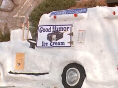 MIRAR: Un hombre construye un camión de helados real