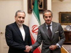 Irán dice que se han logrado avances en las conversaciones nucleares mientras el líder supremo advierte a Trump contra el fortalecimiento de su ejército