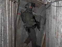 Dentro de los túneles de Gaza que, según Israel, deben ser destruidos antes de que pueda comenzar la reconstrucción