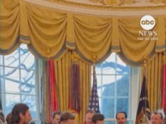 Video Equipo de hockey de EE. UU. se reúne con el presidente Trump en video compartido por la Casa Blanca