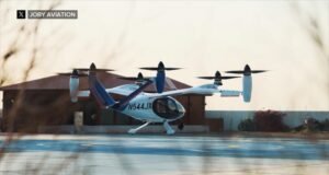 MIRA: Uber presenta su servicio de “taxi aéreo”