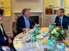 Estados Unidos e Irán debaten sobre energía nuclear mientras Trump aumenta la presión sobre el refuerzo militar