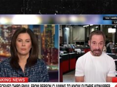 La tercera solicitud de recompensa dice que el secuestrador es «internacional»