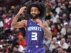 Los Hornets obtienen su cuarta victoria consecutiva, Coby White anota 20 puntos en su debut en casa con la victoria por 109-93 sobre los Trail Blazers