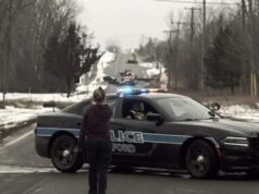 Al intentar forzar la entrada a la casa de Trump en Florida con armas, un hombre estadounidense es asesinado a tiros