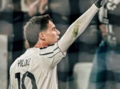 Versos del Corán decoran su móvil