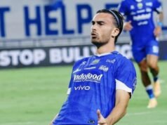 Andrew Jung decepcionado por la eliminación de Persib y destaca el impacto de la tarjeta roja de Barros