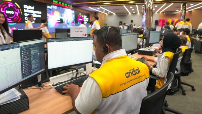 695df1c554861-digital-intelligence-operations-center-dioc-milik-indosat_665_374.jpg