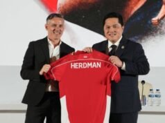 Tres continentes presentes en Yakarta, el portero suplente del Ajax decepcionado por el juego de Maarten Paes