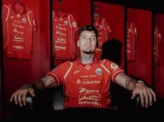 La respuesta de la leyenda del Ajax a la multitud de jugadores de la diáspora que ingresan a la Superliga