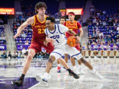 TCU vence al No. 5 Iowa State en una gran sorpresa para mantener vivas las esperanzas del torneo de la NCAA