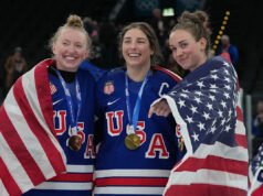 Hilary Knight intenta dejar atrás la ‘broma desagradable’ del presidente Donald Trump después de las victorias olímpicas en hockey