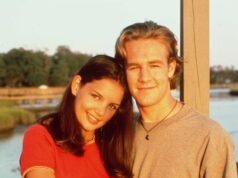Katie Holmes rinde un hermoso homenaje a James Van Der Beek