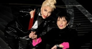 Liza Minnelli afirma que los Oscar la obligaron a usar silla de ruedas con Lady Gaga