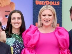 Vea las citas más relevantes de Kelly Clarkson sobre la crianza de dos hijos