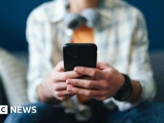 Sitio porno multado con £800.000 por no implementar controles de edad