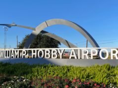 Pasajero rebelde arrestado después de incidente en vuelo de Delta, dice la policía