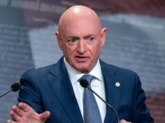 Juez impide que el Pentágono sancione a Kelly por vídeo por rechazar órdenes ilegales