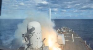 Trump dice que el nuevo llamado a un cambio de régimen en Irán está justificado por «amenazas inminentes» a EE.UU.