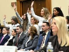 La combativa Bondi interrogada sobre los archivos de Epstein, apuntando a los enemigos políticos de Trump