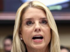 Bondi dice que Ghislaine Maxwell «con suerte morirá en prisión»