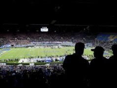UCLA jugará la temporada de fútbol de 2026 en el Rose Bowl mientras continúa el juicio