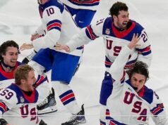 Estados Unidos vence a Canadá y logra el primer oro olímpico en hockey masculino desde 1980