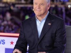 La estrella de Fox News, Sean Hannity, se une al desfile de podcasts