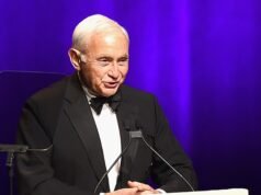 El Comité de Supervisión de la Cámara de Representantes toma medidas para acusar a la ex asociada de Epstein, Leslie Wexner