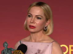 Michelle Williams rinde homenaje a James Van Der Beek