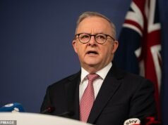 El brutal mensaje de Anthony Albanese después de la muerte del líder supremo iraní Ali Khamenei en un ataque aéreo estadounidense