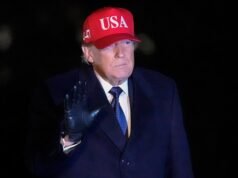 El número de muertos en la guerra de Irán aumenta a cuatro soldados estadounidenses mientras Trump advierte que el conflicto durará semanas