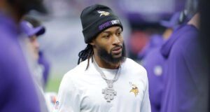 Según los informes, los Vikings liberan a los veteranos Aaron Jones y Javon Hargrave al comienzo del año de la liga de la NFL
