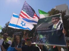 Vídeo Protestas y celebraciones tras los ataques de Estados Unidos a Irán