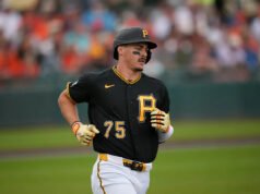 El mejor prospecto de la MLB, Konnor Griffin, conecta el tercer jonrón del entrenamiento de primavera