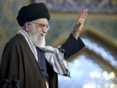 La respuesta viral de Ali Jamenei cuando un niño pequeño pide oraciones por el martirio, ampliamente llamado su último deseo