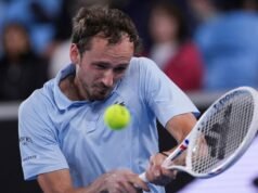 Las estrellas del tenis de Dubái se encuentran entre los atletas que enfrentan problemas de viaje mientras continúa la guerra en Medio Oriente