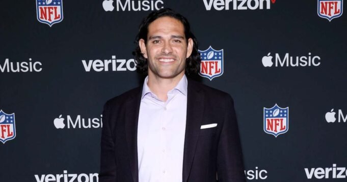 GettyImages-2002256299Mark-Sanchez-Accused-of-Taking-Fentanyl-Drug-Cocktail-Before-2025-Arrest.jpg