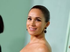 El vestido burdeos de Meghan Markle es el sueño de toda presentadora