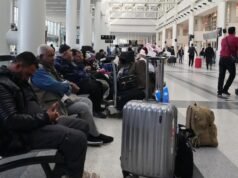 Los aeropuertos de Oriente Medio cerraron y miles de viajeros quedaron varados tras el ataque de Irán