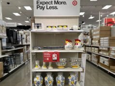 Target informa otra cuarta parte de ventas a la baja, pero dice que ve algunos brotes verdes